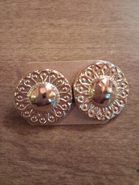 Gold-Colored Floral Dome Pierced Earrings — Classic Shine